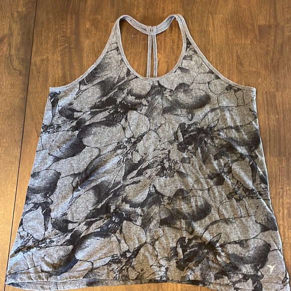 Old Navy Tops - Old navy tank